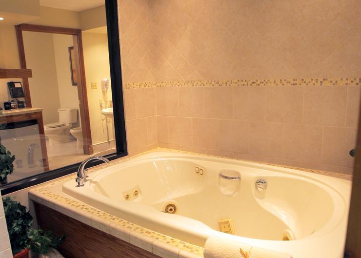 Sybaris Pool Suites - Индианаполис Номер фото
